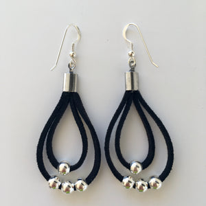 Ochiltree Designs Leather loop earrings